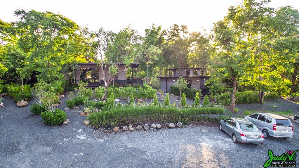 Buriram Judy Park & Resort Esterno foto