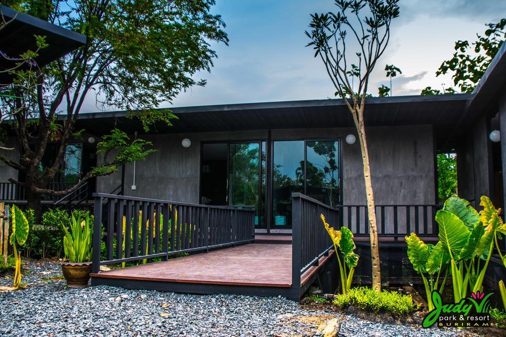 Buriram Judy Park & Resort Esterno foto