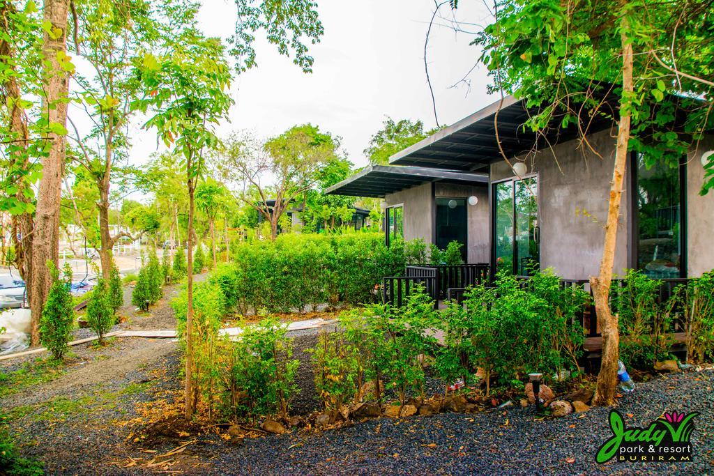 Buriram Judy Park & Resort Esterno foto