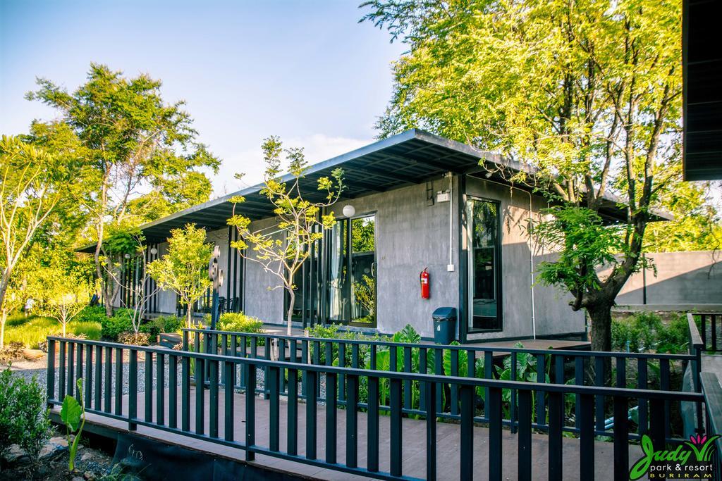 Buriram Judy Park & Resort Esterno foto