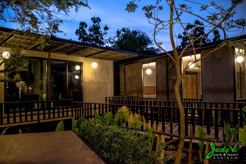 Buriram Judy Park & Resort Esterno foto