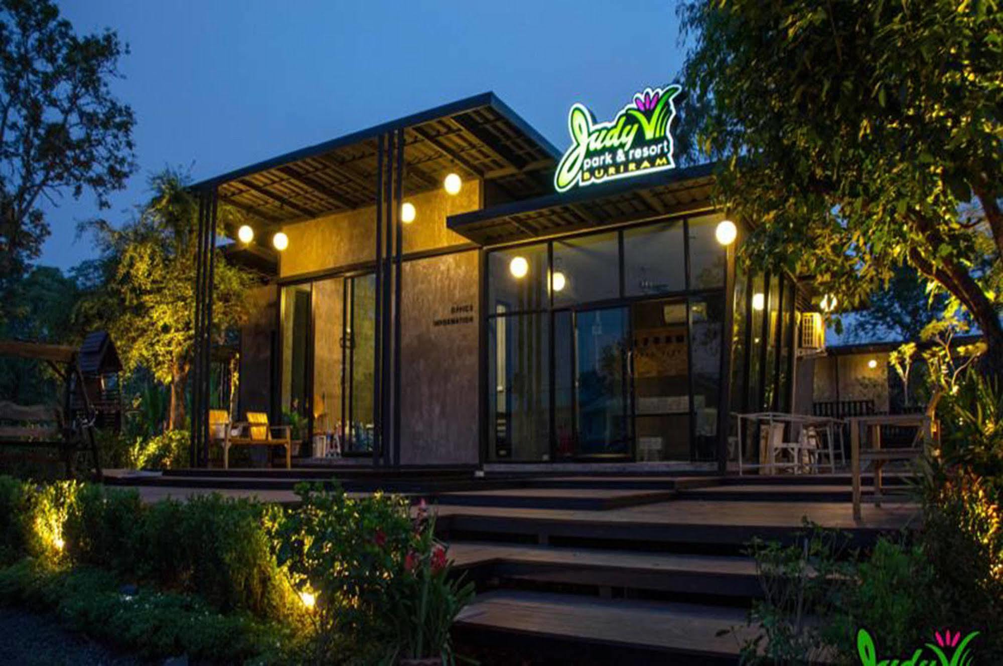 Buriram Judy Park & Resort Esterno foto