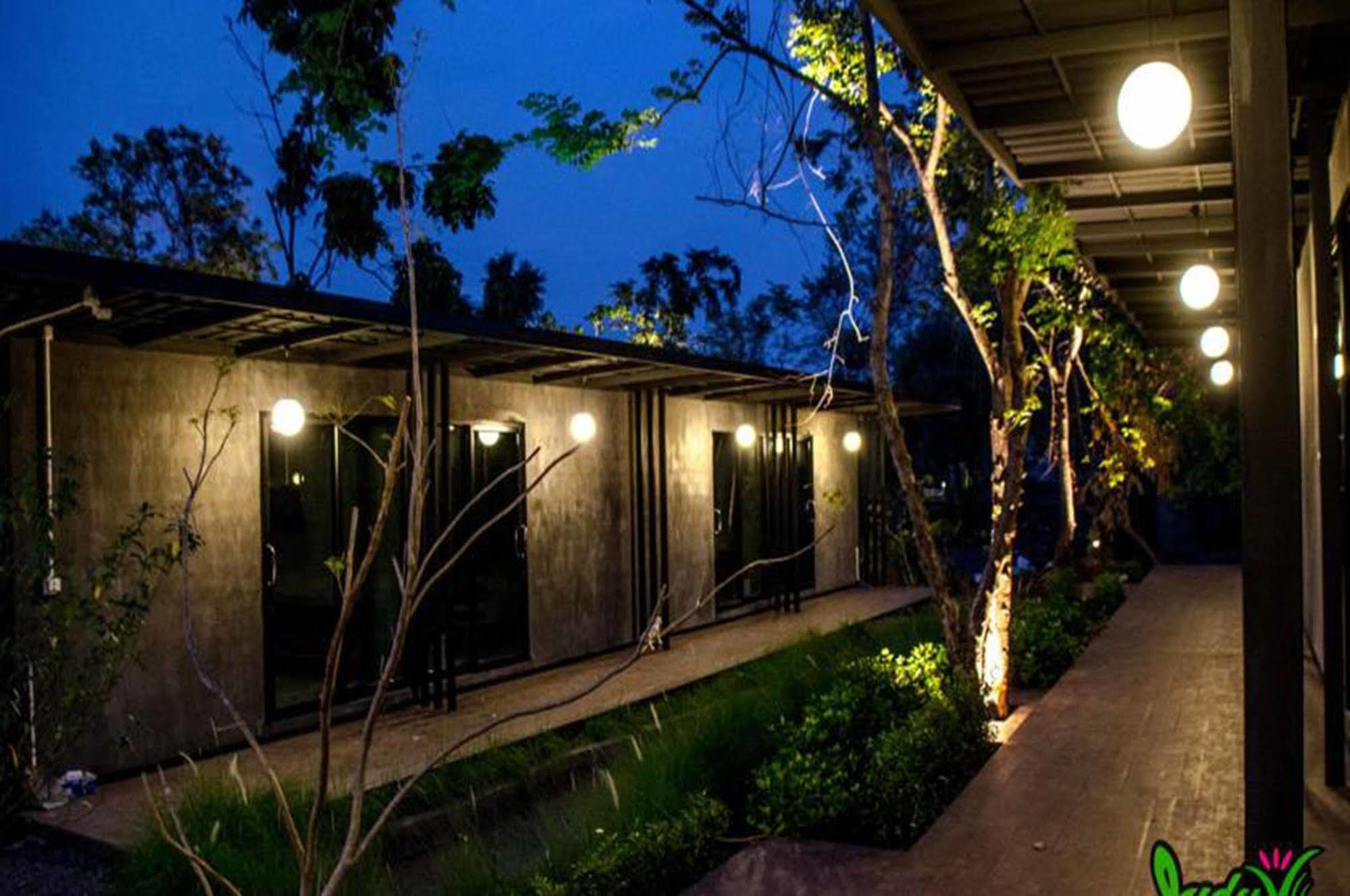 Buriram Judy Park & Resort Esterno foto